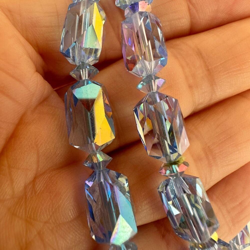 blue aurora borealis crystal vintage necklace - Picture 3 of 11